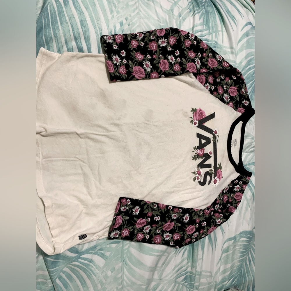 Vans - Picture 2 of 2